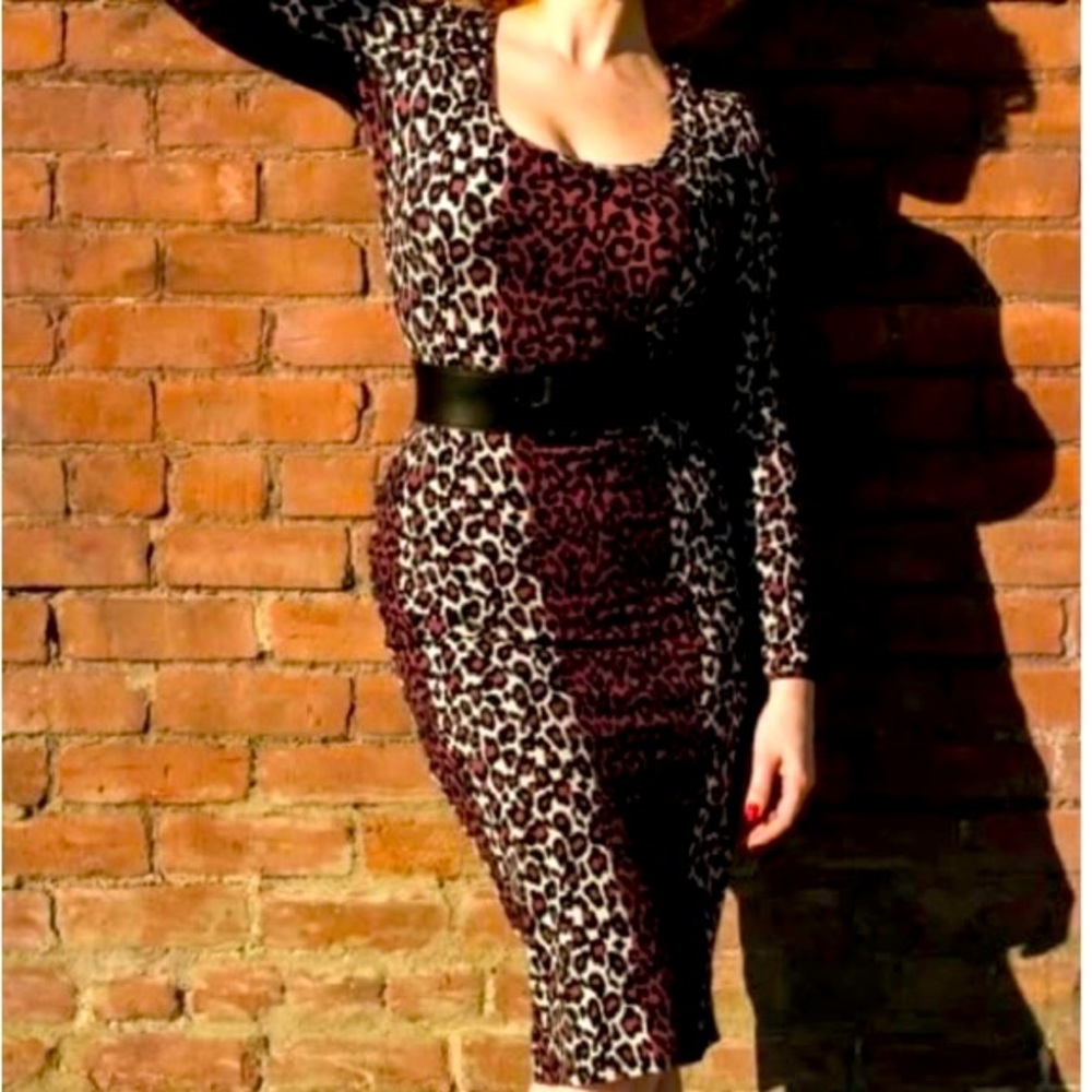 Pinup couture wiggle dress